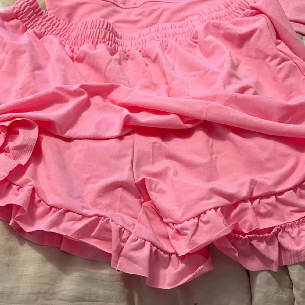 Pink Ruffled Two-Piece Set - Picture 3 of 3